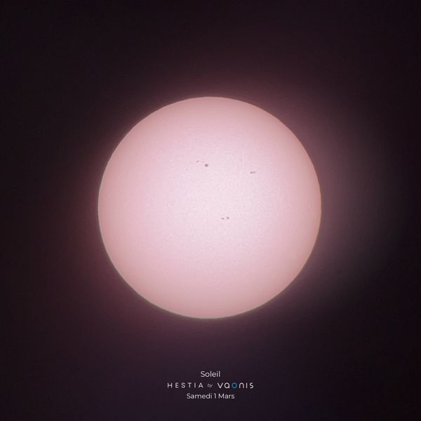 Le Soleil, avec un petit filtre maison imprimé en 3D.